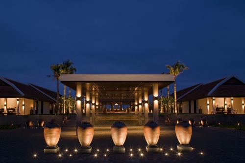 /Media/images/Product_Images/resort reports/nam hai/nam hai exterior.jpg